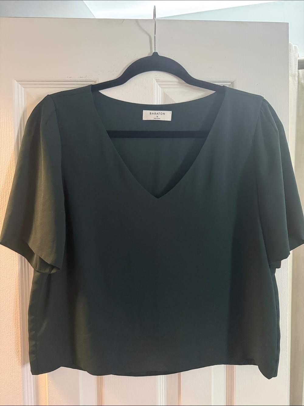 Babaton Deep Green V-Neck Flutter Sleeve Blouse
